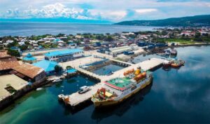 pelabuhan terbesar di sulawesi